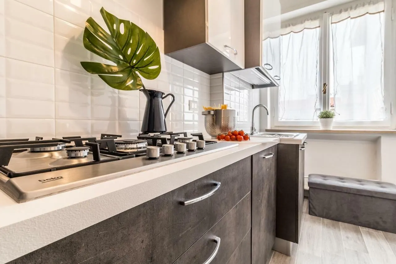 Apartment Joivy Modern 1-Bed Flat With Balcony In Portello Milan Italy